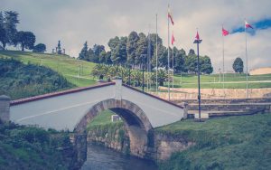 Puente de Boyacá en el río tiatinos