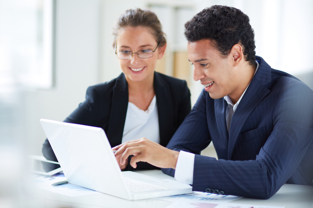 hombre quiere conseguir un trabajo