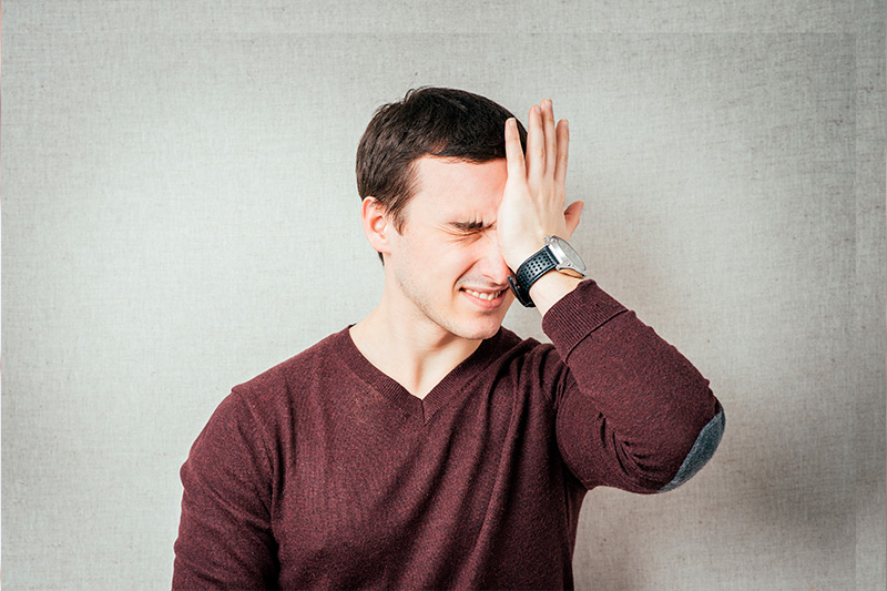 hombre de negocio comete un error