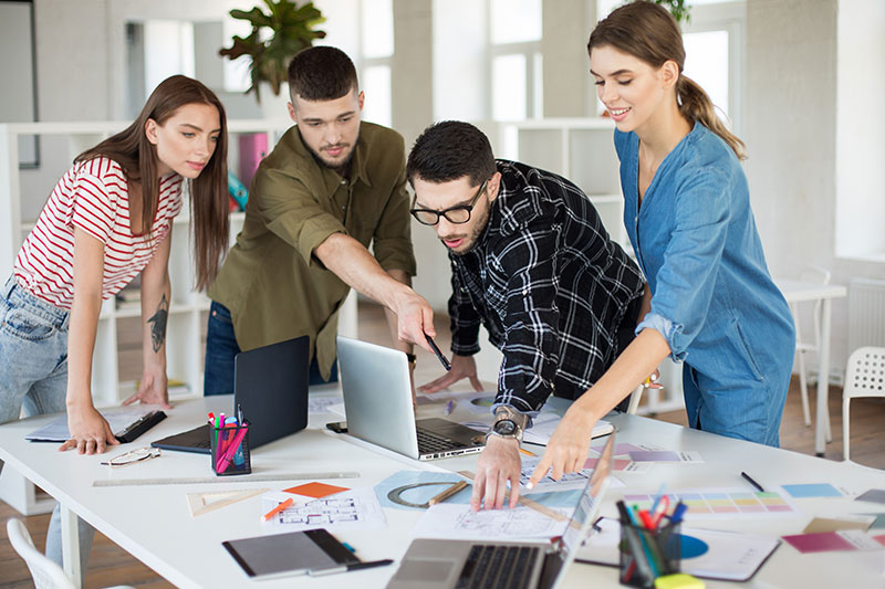 equipo de trabajo creativo